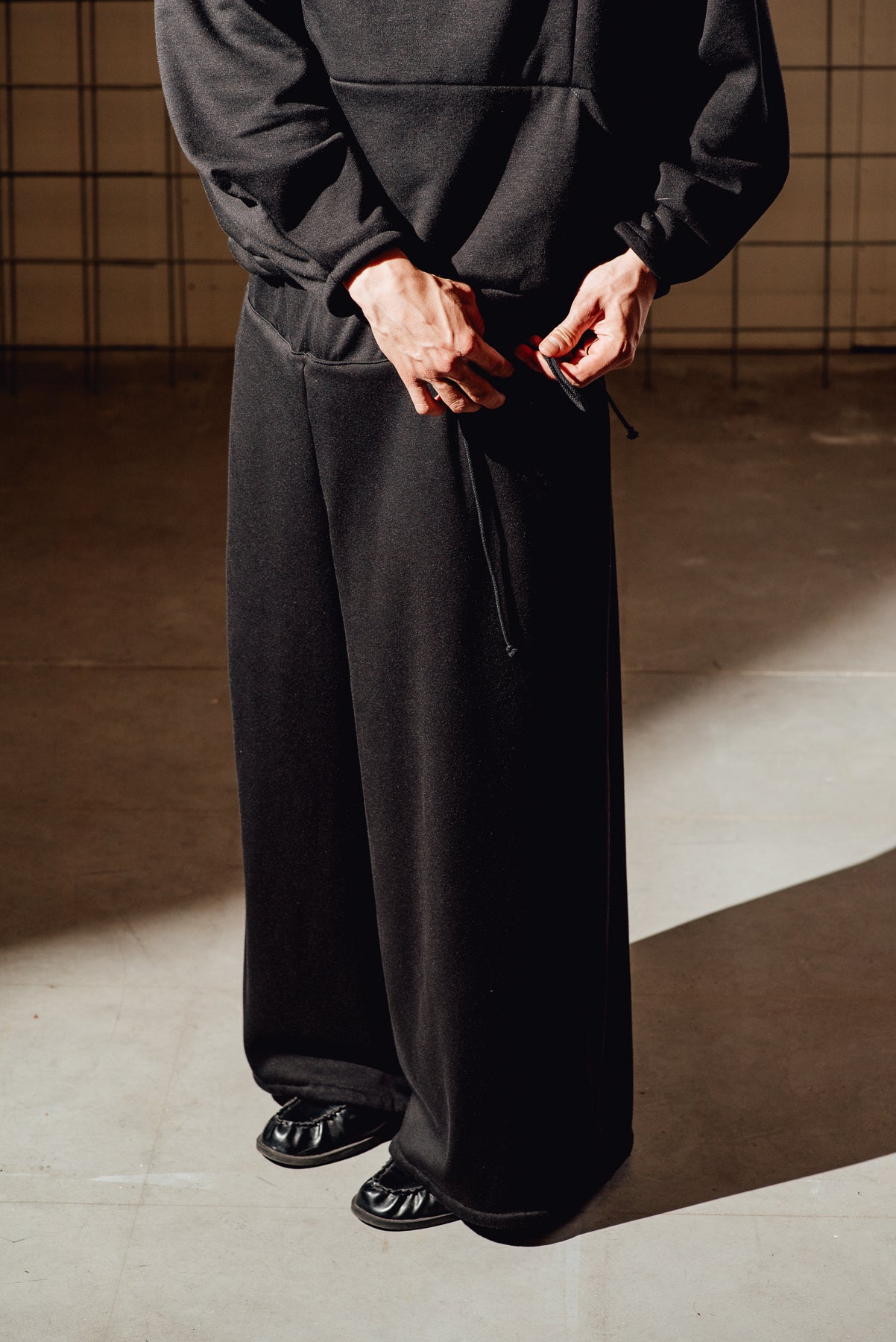 DOUBLE POCKETS PANTS