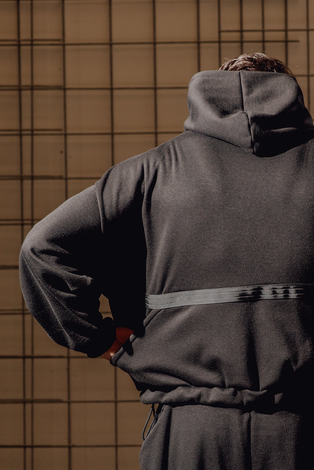 DOUBLE POCKETS HOODIE